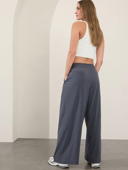 Brooklyn Heights High Rise Pleated Wide Leg Pant Product Image