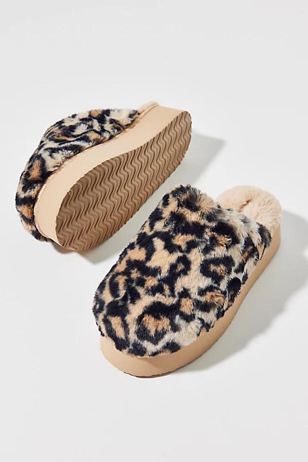 Urban Outfitters UO Printed Fleece Platform Slipper Womens at Urban Outfitters Product Image