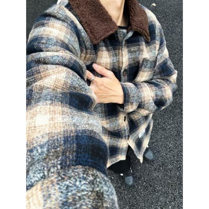 Contrast Collar Plaid Fleece-Lined Button-Up Jacket Product Image