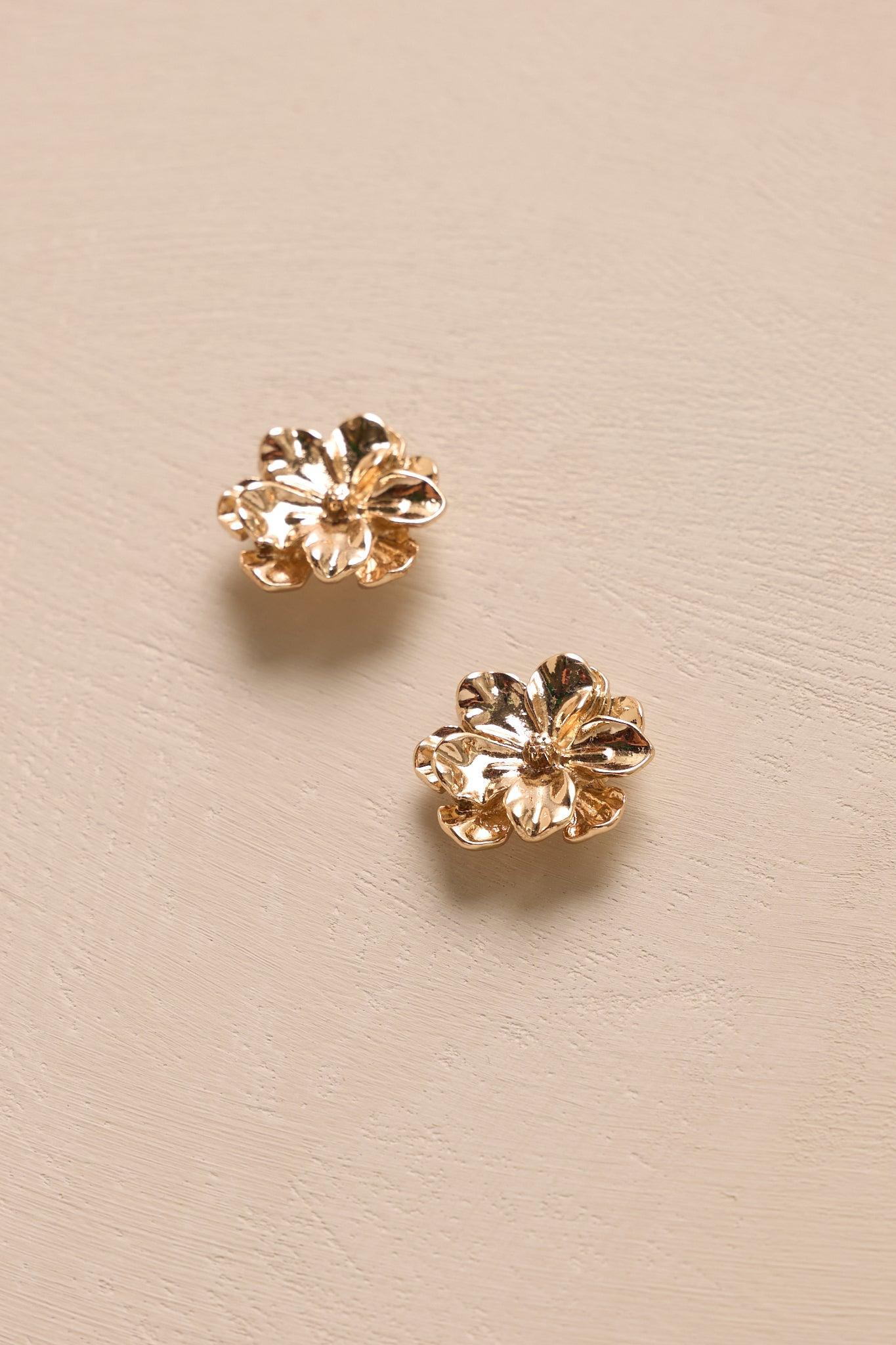 Sunlit Bloom Gold Flower Earrings Product Image