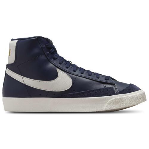 Nike Women's Blazer Mid '77 Shoes Product Image