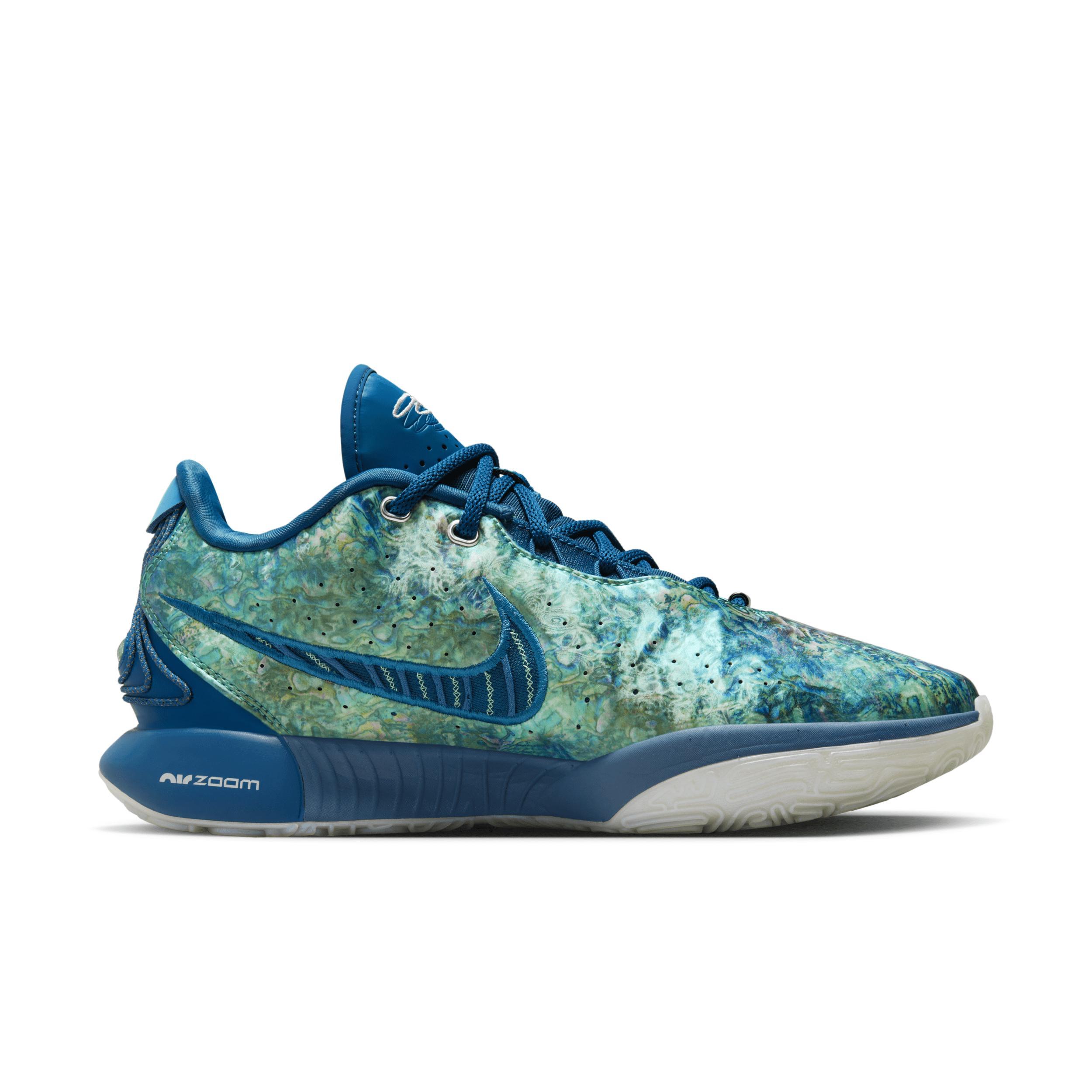 Nike Mens LeBron XXI Basketball Shoes Product Image