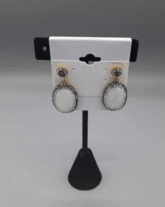 Sami Earrings Product Image