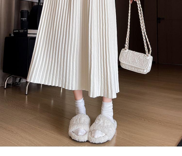 High Waist Plain Midi Pleated A-Line Skirt Product Image