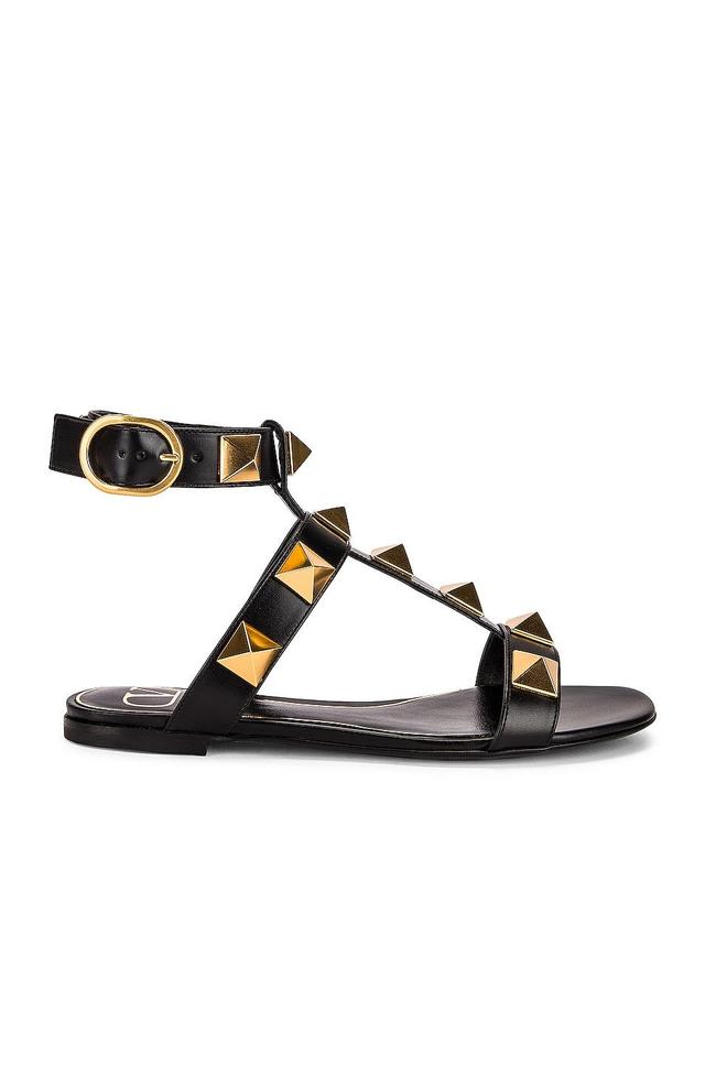 Valentino Garavani Roman Stud Sandals in Nero - Black. Size 41 (also in 36.5, 38, 38.5, 39.5). Product Image