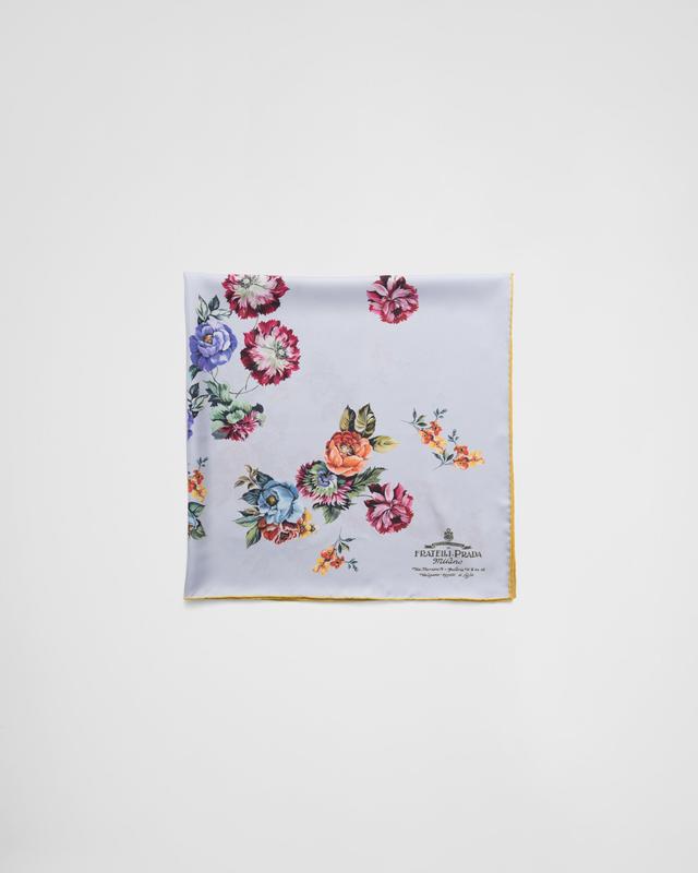 Printed twill scarf Product Image