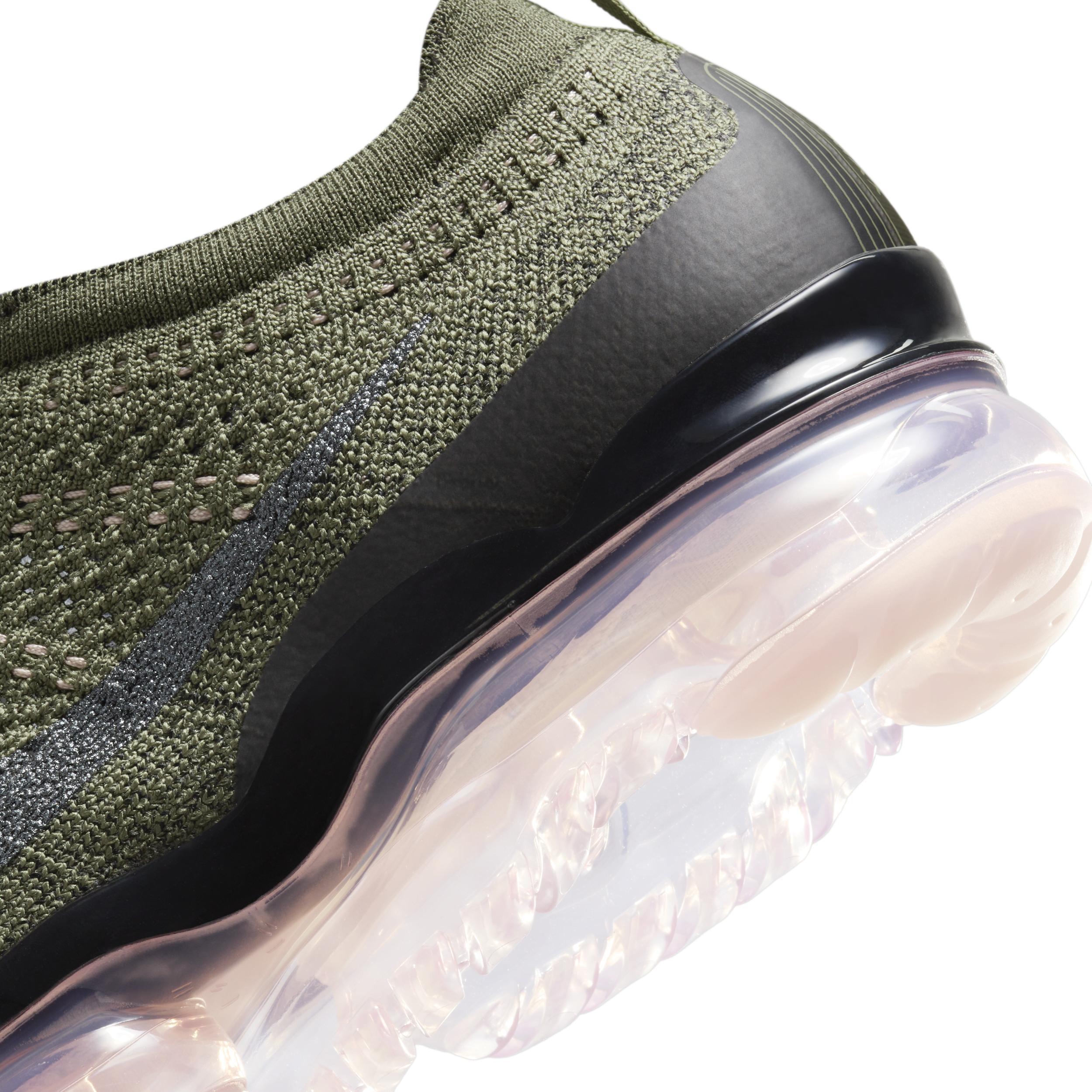 Nike Mens Air VaporMax 2023 Flyknit Running Shoes Product Image