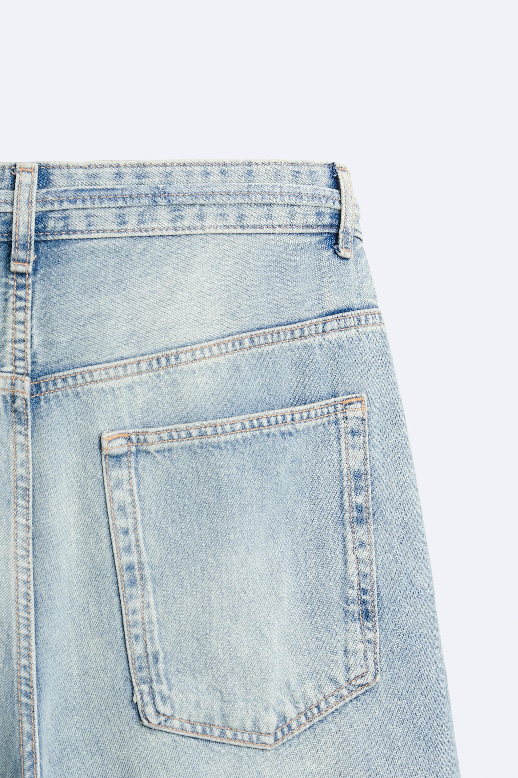 BAGGY BELTED JEANS Product Image