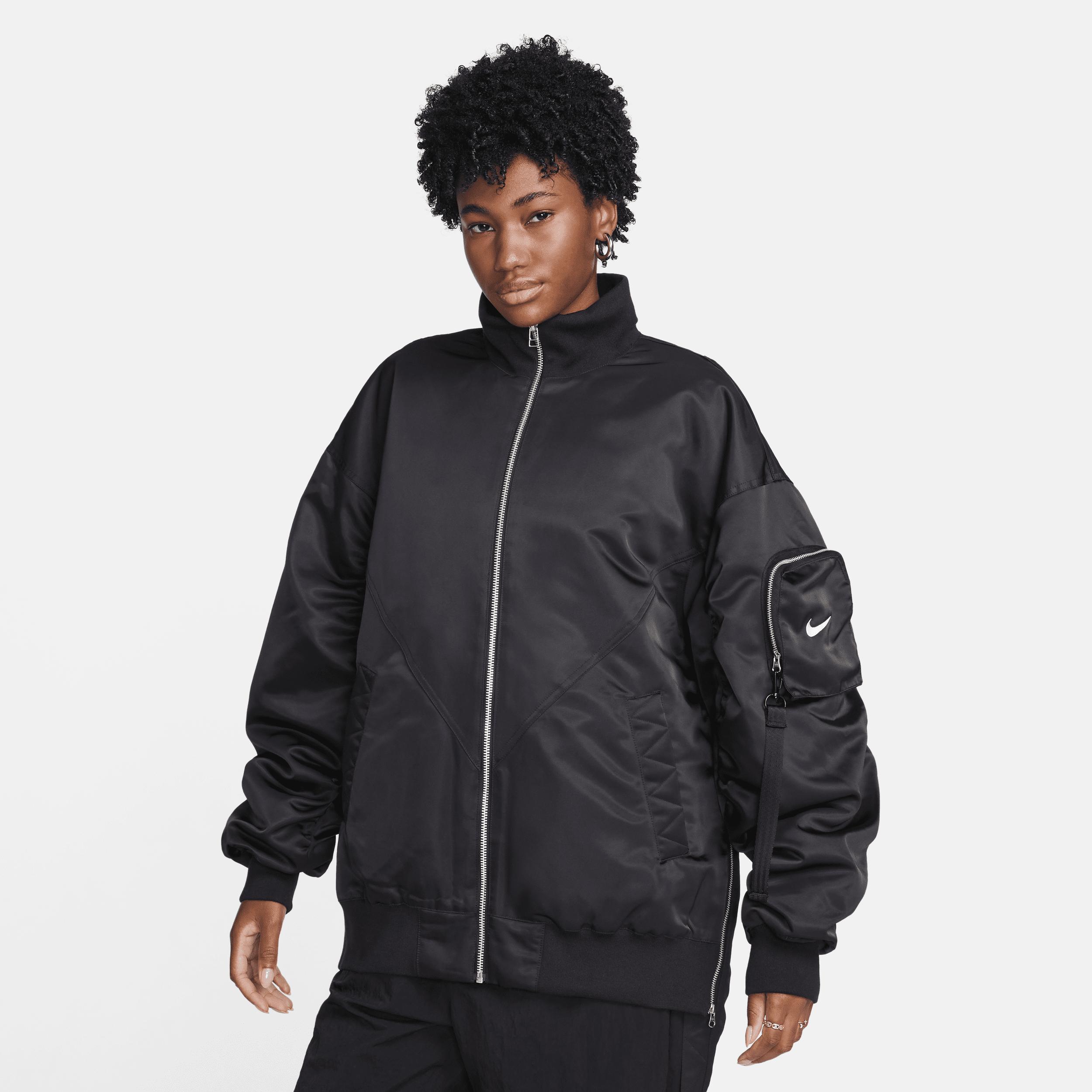 Nike Sportswear Essential Oversize Therma-FIT Bomber Jacket Product Image