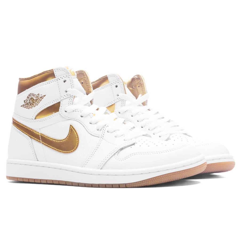 Air Jordan 1 Retro High OG Women's - White/Metallic Gold/Gum Light Brown Female Product Image