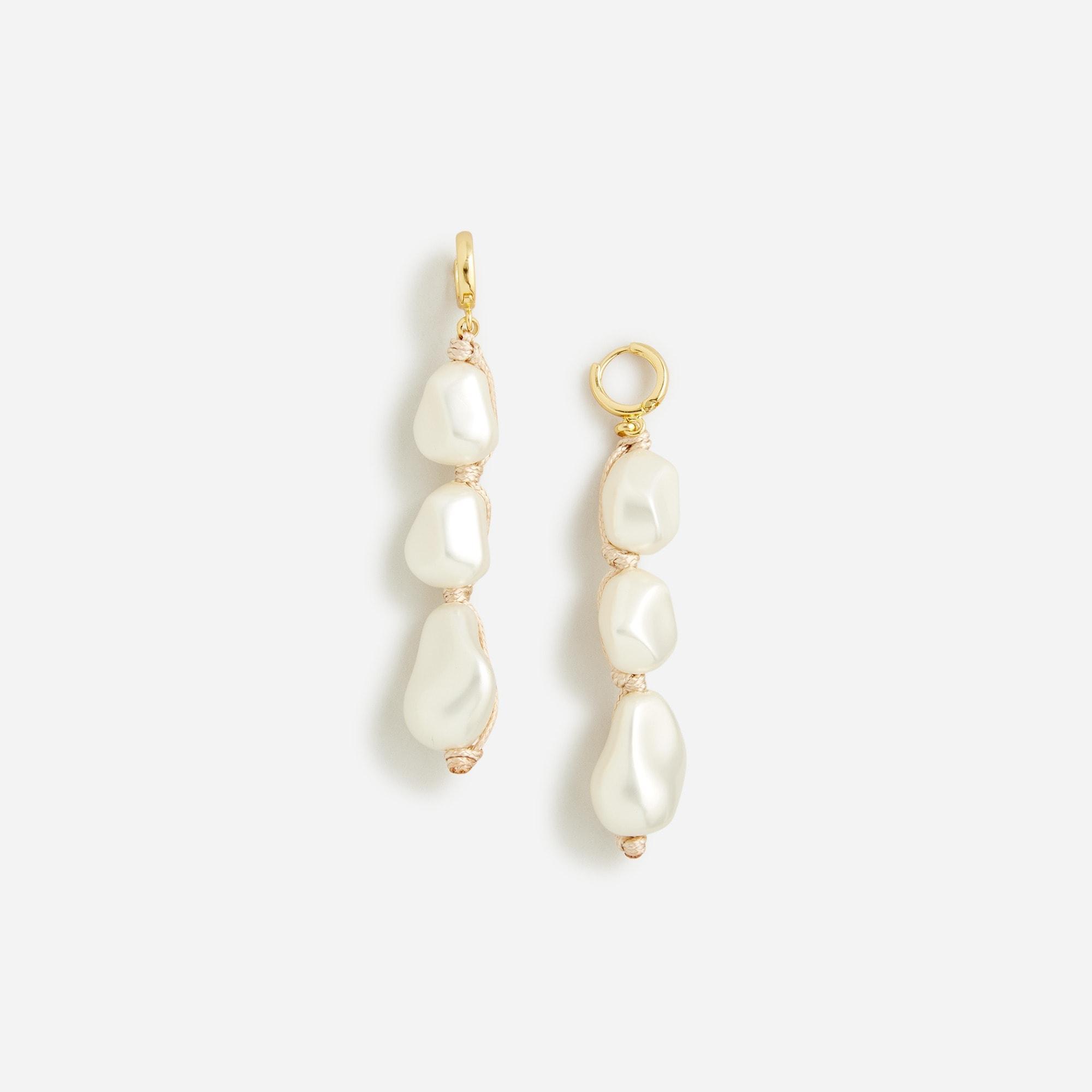 Pearl rope linear earrings Product Image