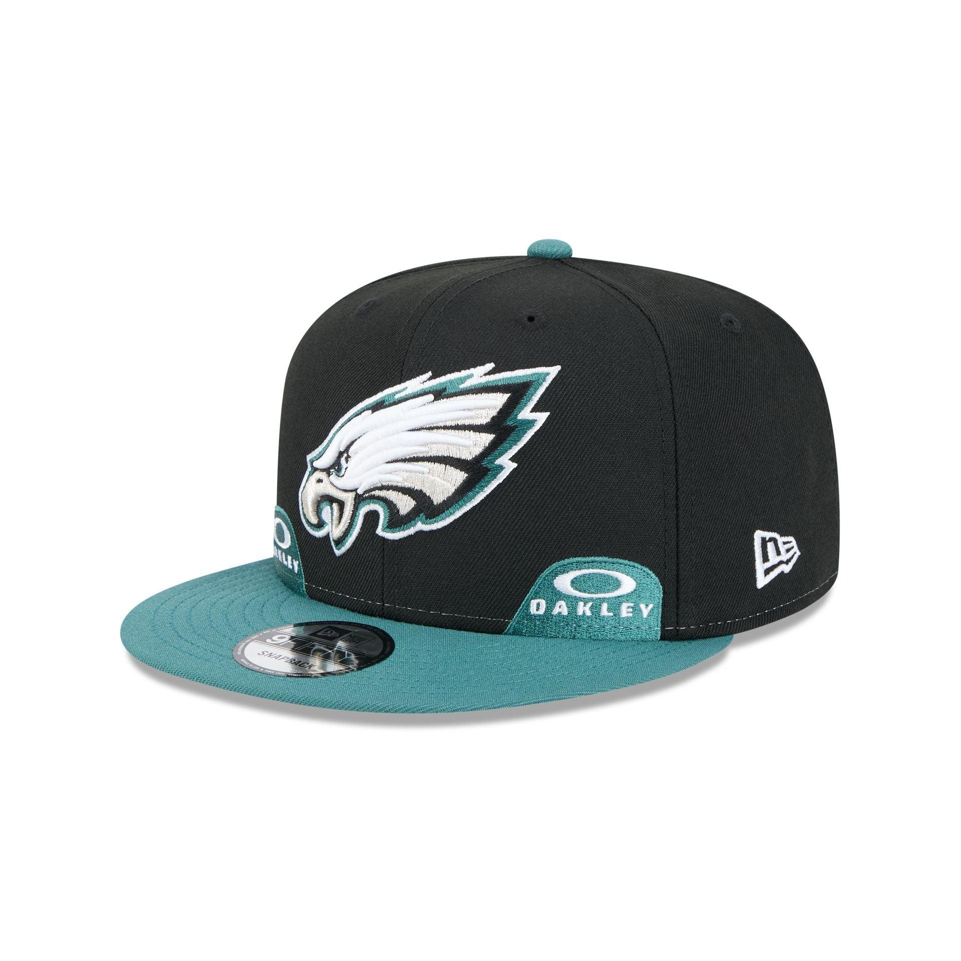 Oakley x Philadelphia Eagles 9FIFTY Snapback Hat Male Product Image