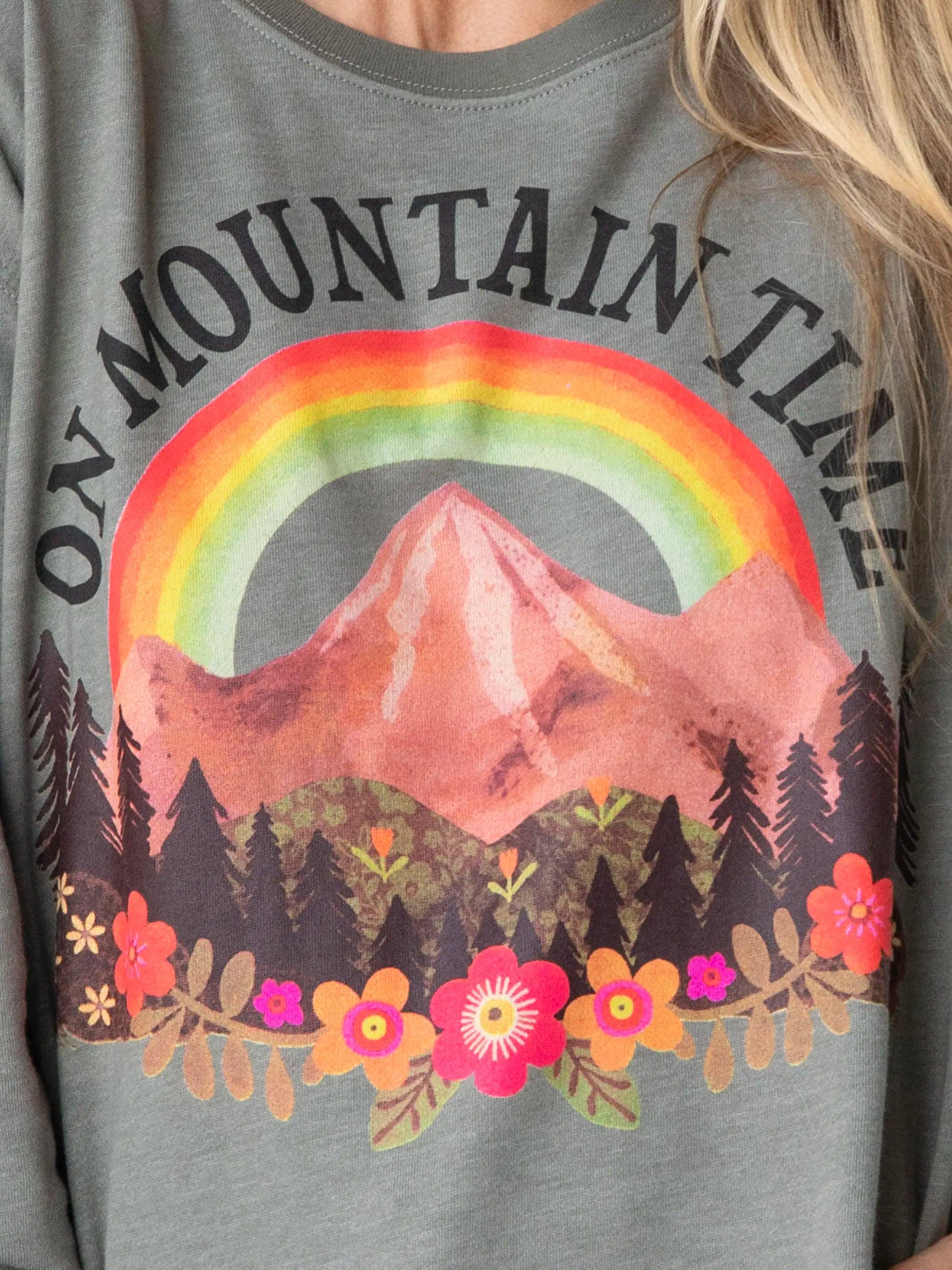 Comfy Pocket Sweatshirt - Mountain Time Product Image