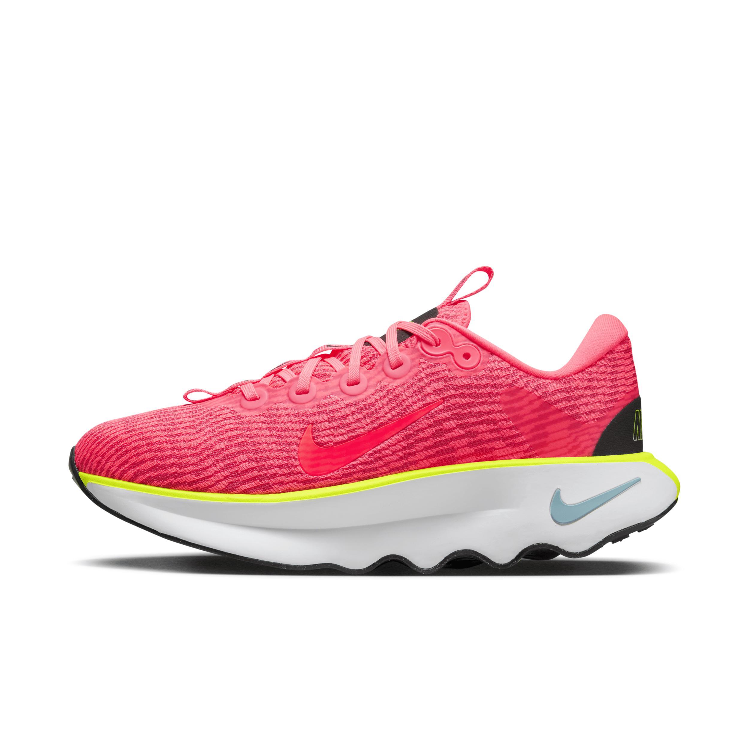 Nike Women's Motiva Walking Shoes Product Image