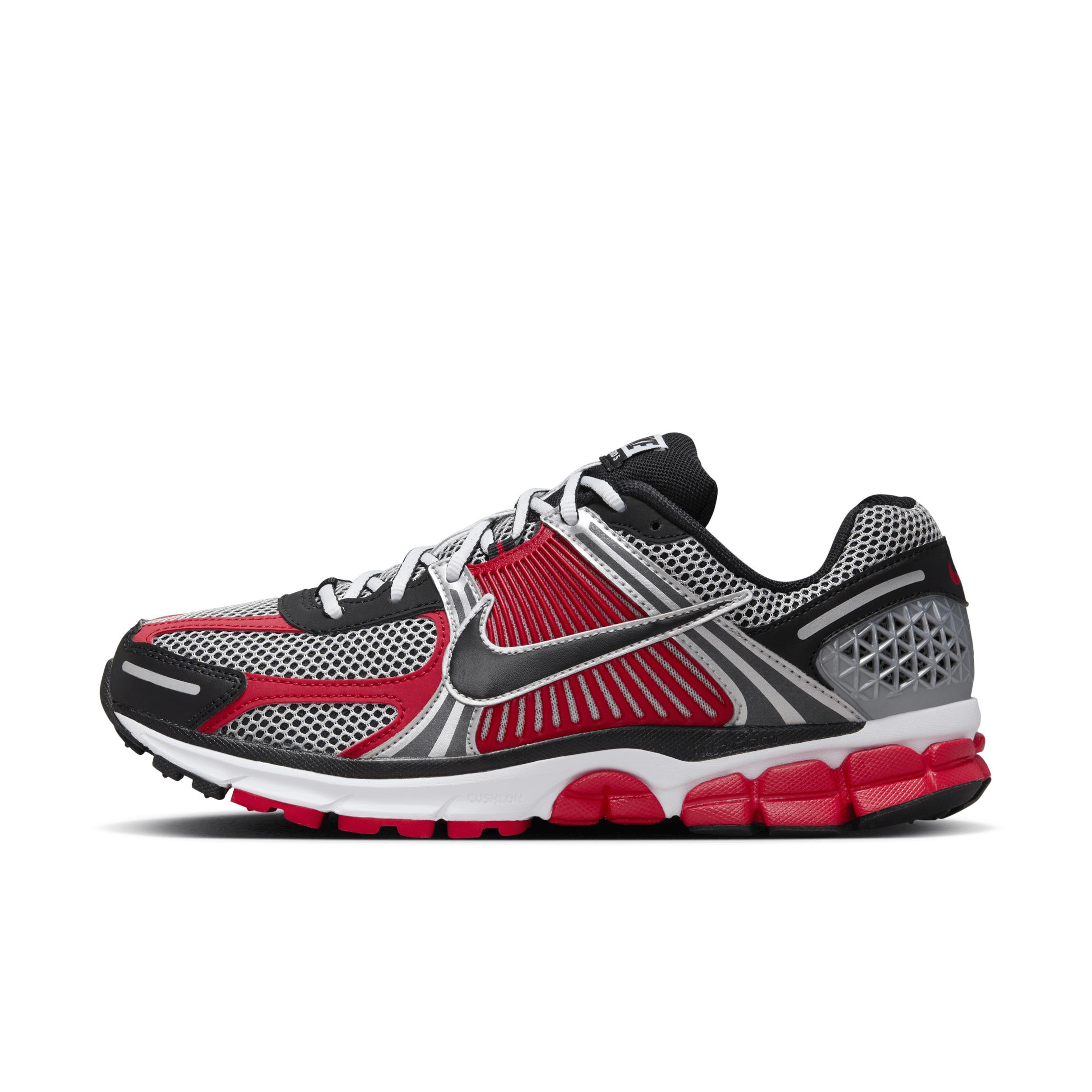 Nike Men's Zoom Vomero Shoes Product Image