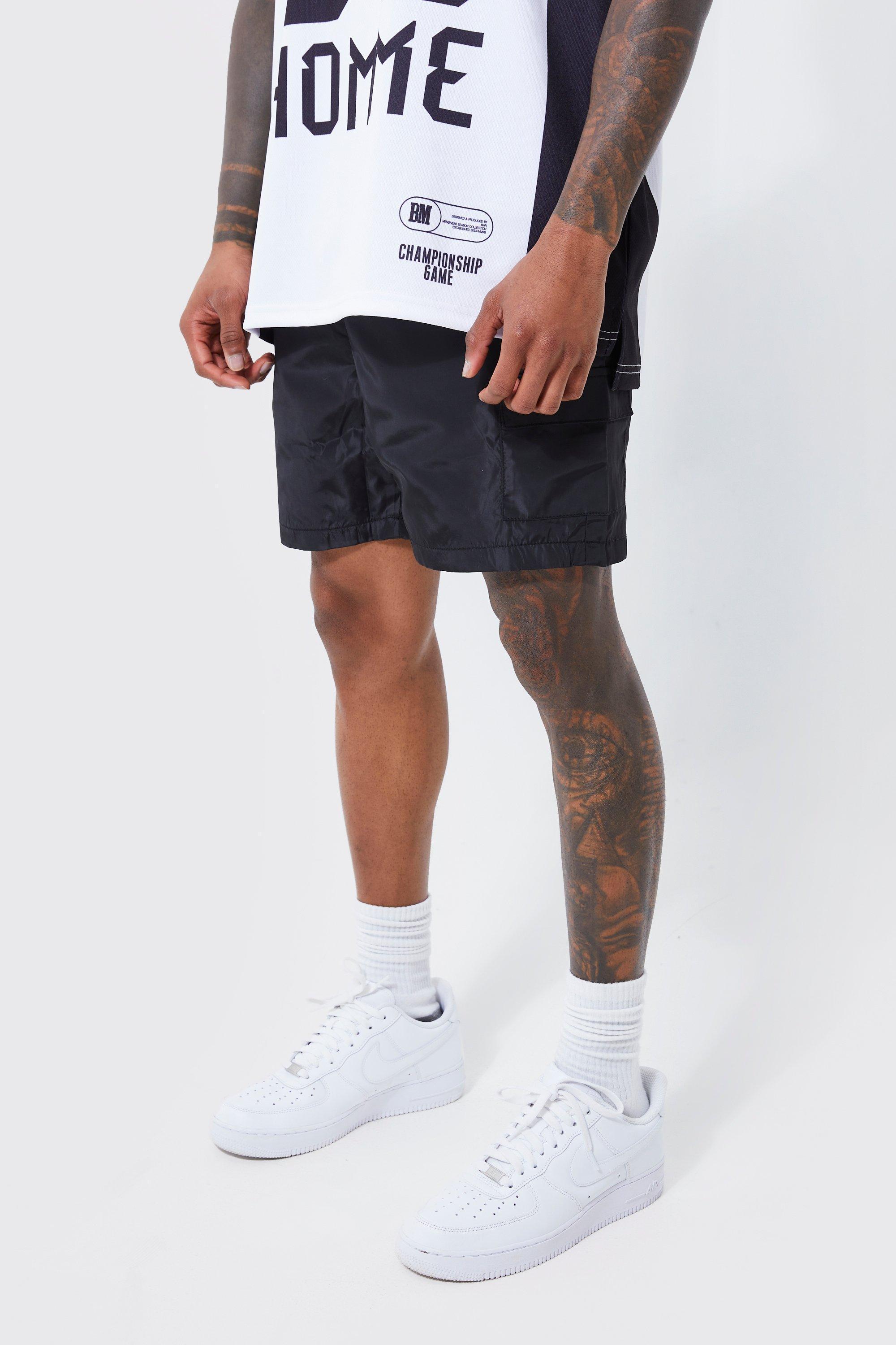 Elasticated Waist Toggle Cargo Short | boohooMAN USA Product Image