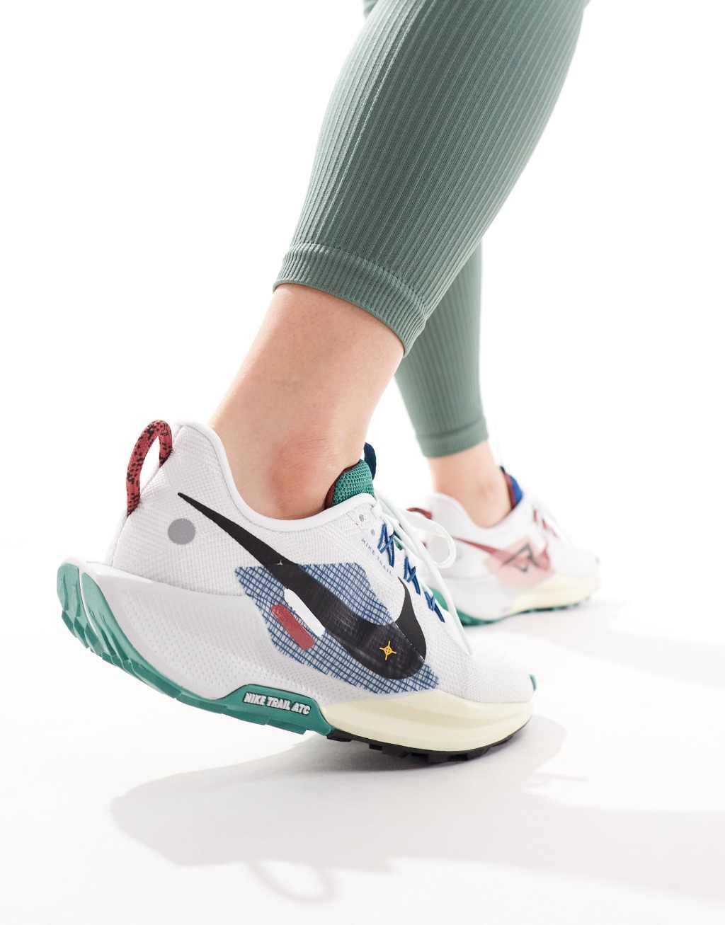 Nike Running Pegasus Trail 5 sneakers in white and court blue Product Image