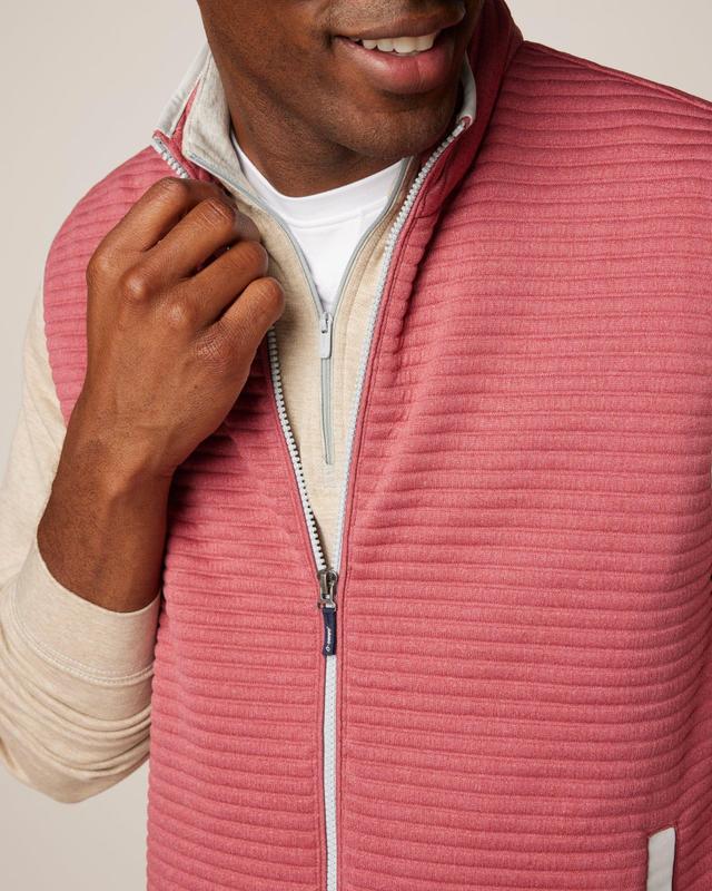 Notch Quilted Knit Vest Male Product Image