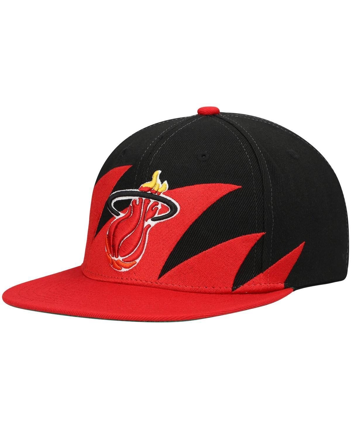 Mens Mitchell & Ness Black/Red Miami Heat Hardwood Classics Sharktooth Snapback Hat Product Image