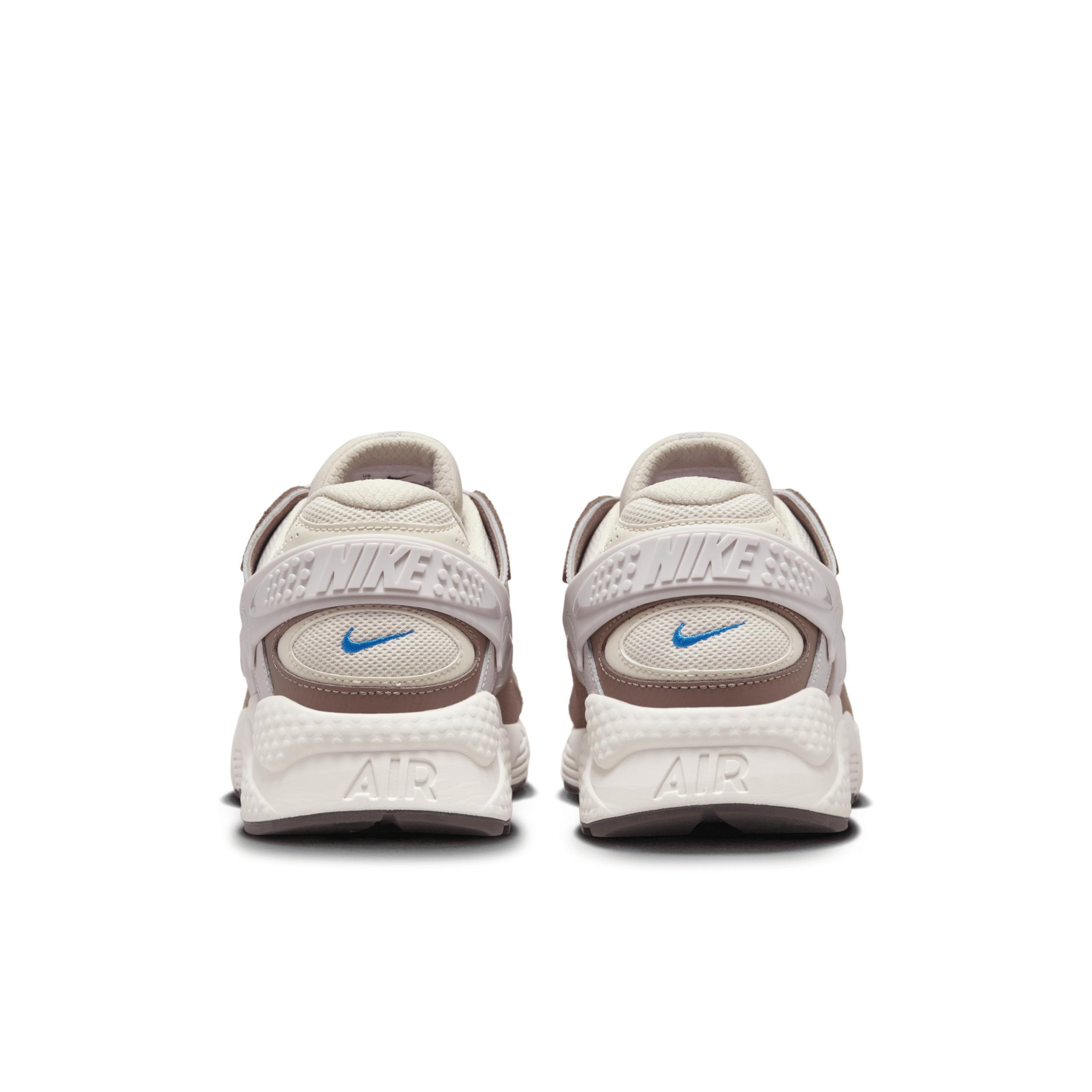 Nike Men's Air Huarache Runner Shoes Product Image