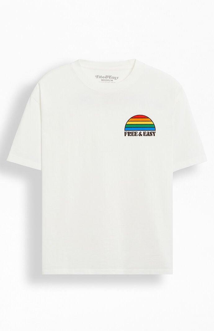 Free & Easy Men's Sunset Rainbow T-Shirt Product Image