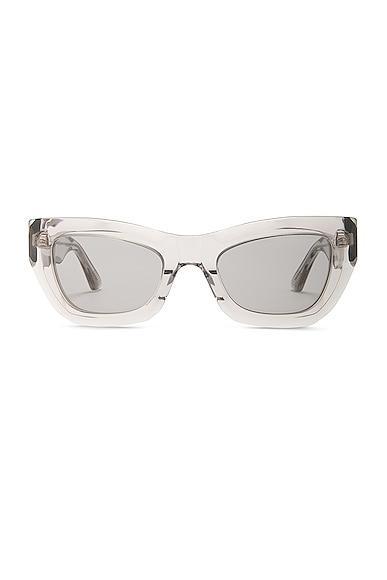 Bottega Veneta Edgy Sunglasses in Neutral Product Image