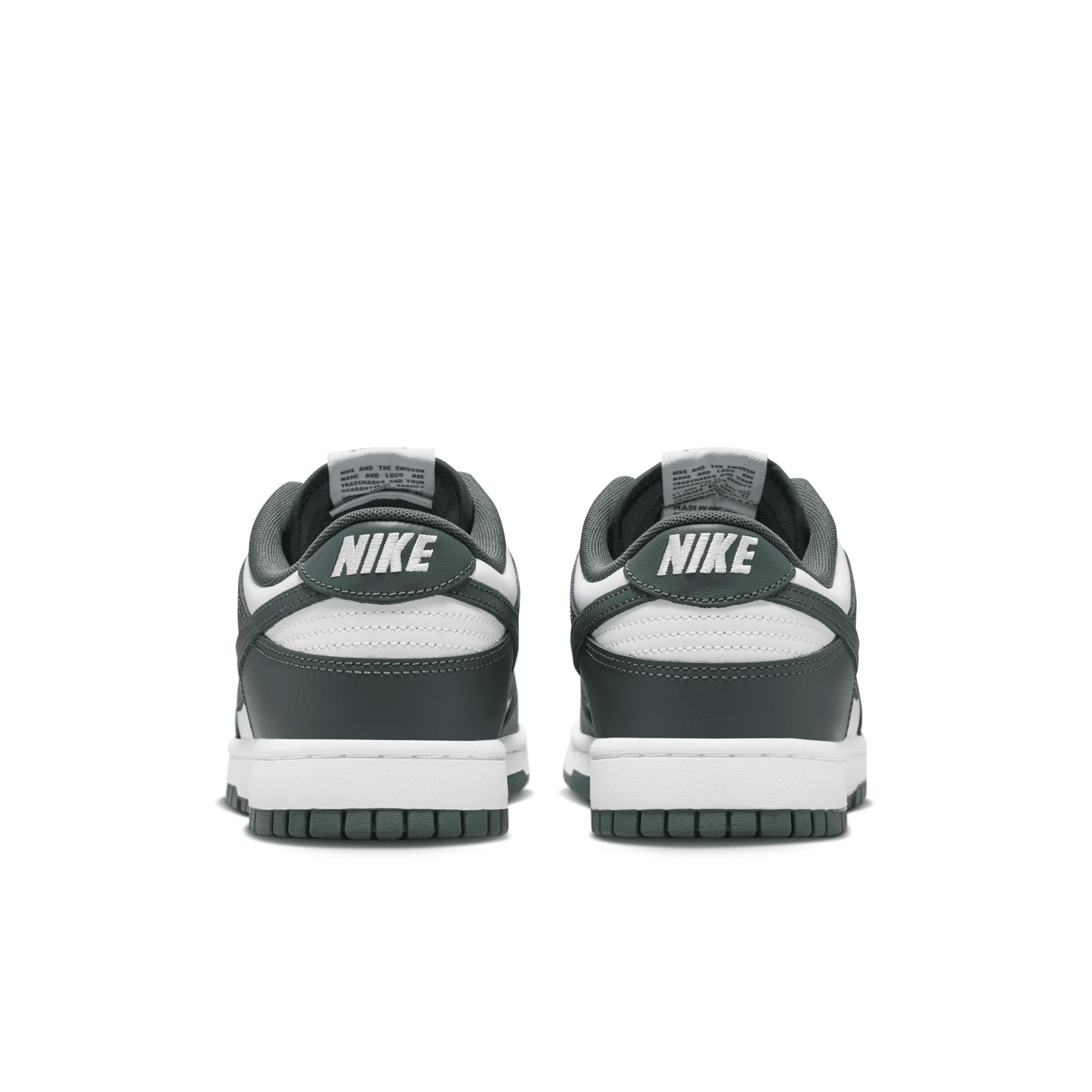 Nike Men's Dunk Low Retro Shoes Product Image