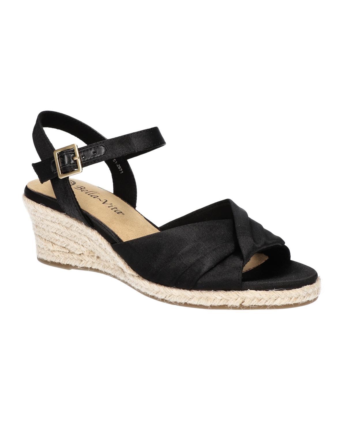 Bella Vita Womens Isabeth Espadrille Wedge Sandals Product Image