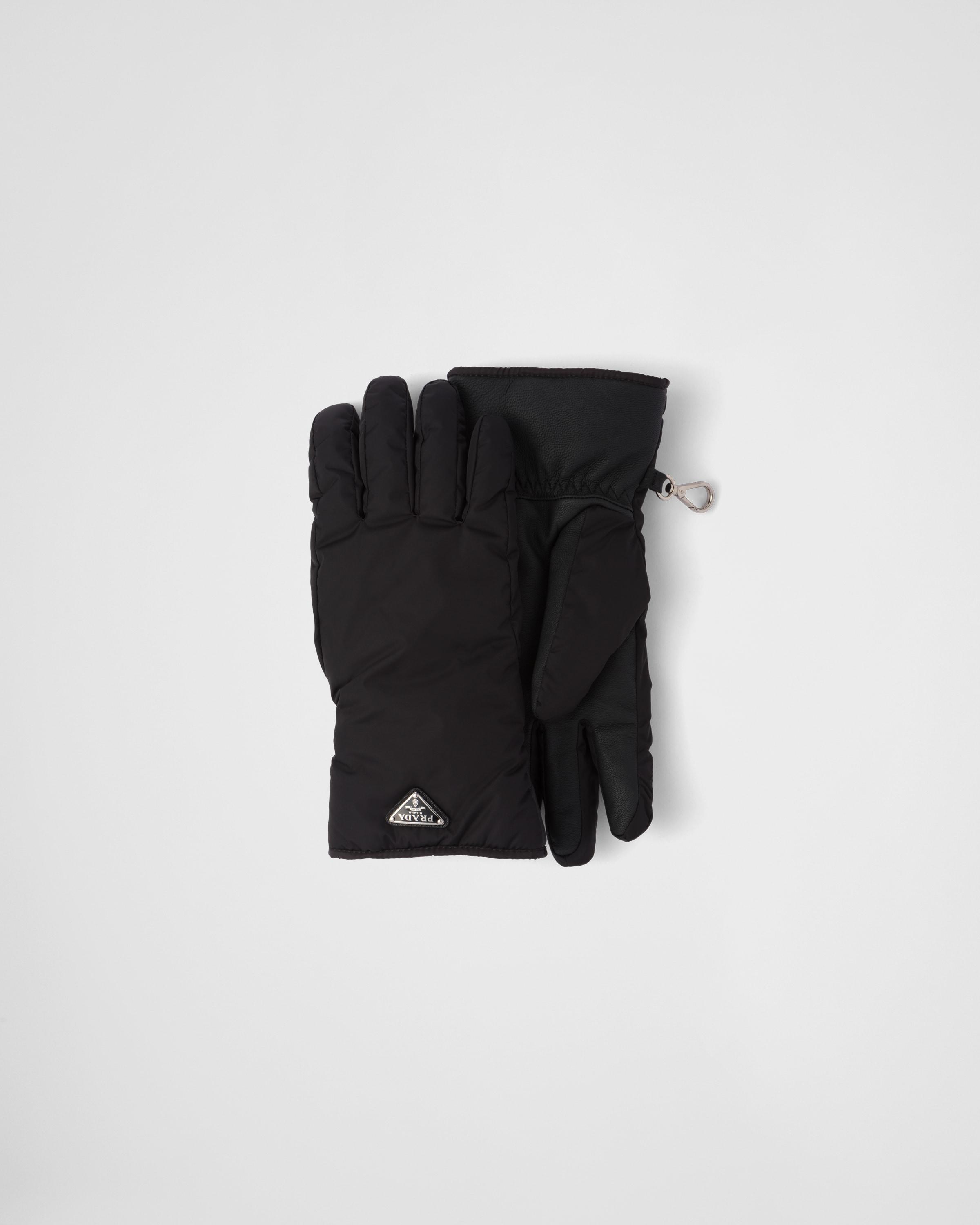 Re-Nylon gloves Product Image