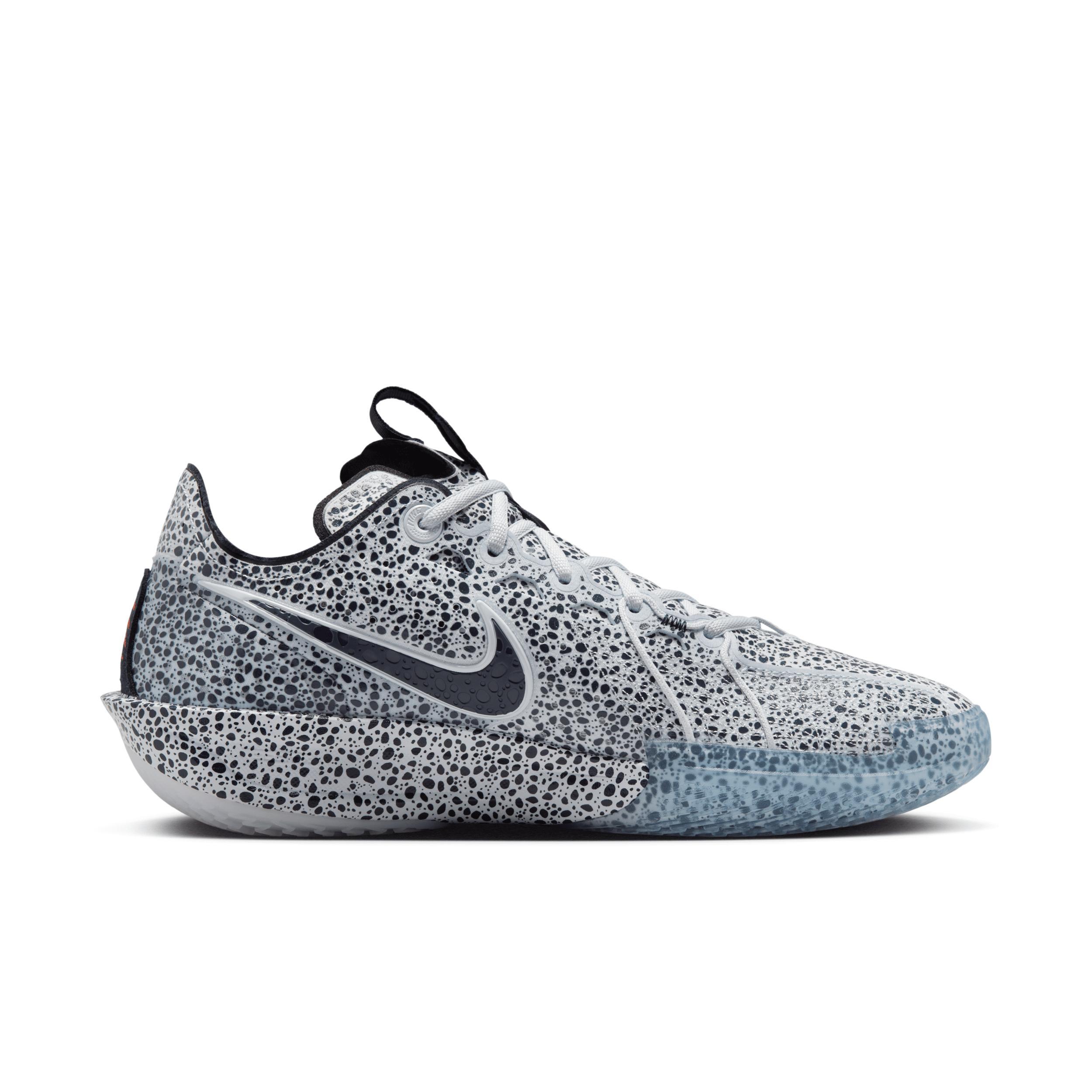 Nike Men's G.T. Cut 3 Electric Basketball Shoes Product Image