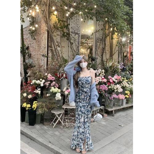 Spaghetti Strap Floral Print Maxi A-Line Dress / Plain Open Front Cardigan Product Image