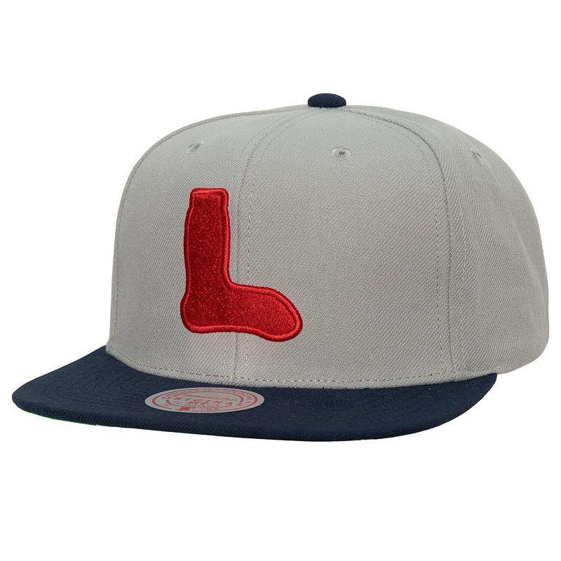 Mens Mitchell & Ness Gray Boston Red Sox Cooperstown Collection Away Snapback Hat Product Image