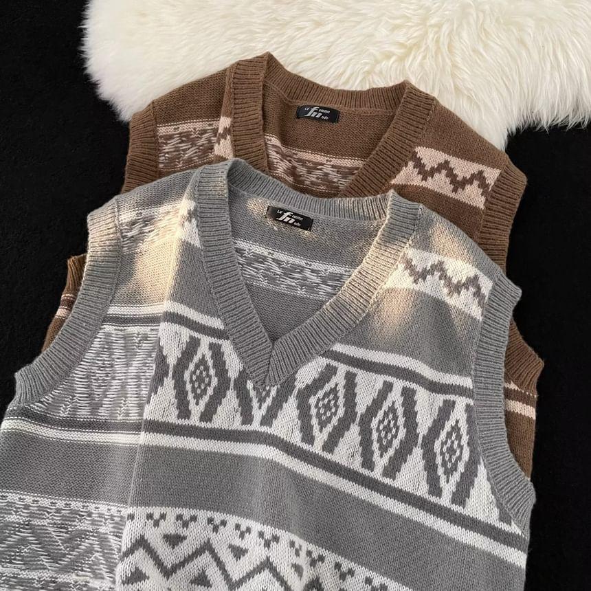 V-Neck Patterned Sweater Vest Product Image