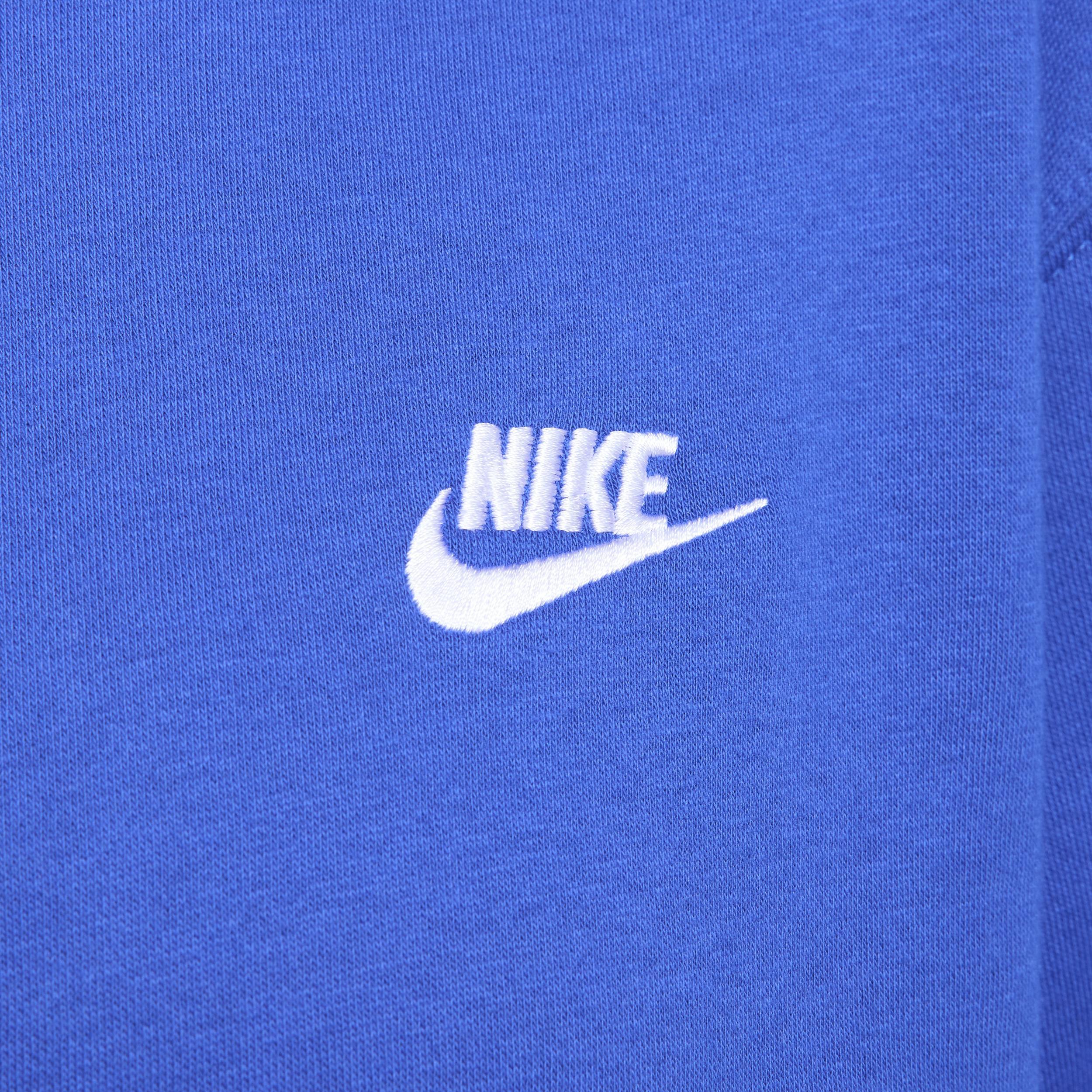 Nike Club sweatshirt Product Image