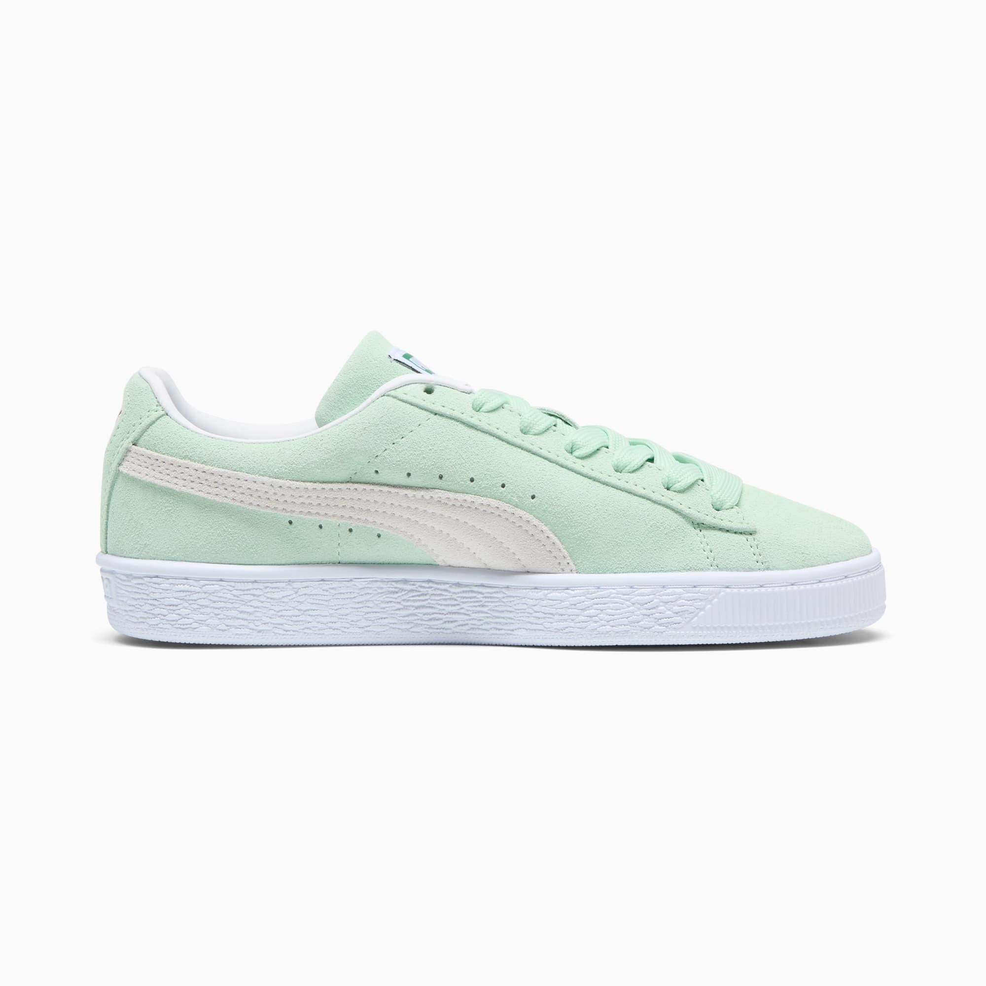 Suede Classic XXI Women's Sneakers Product Image