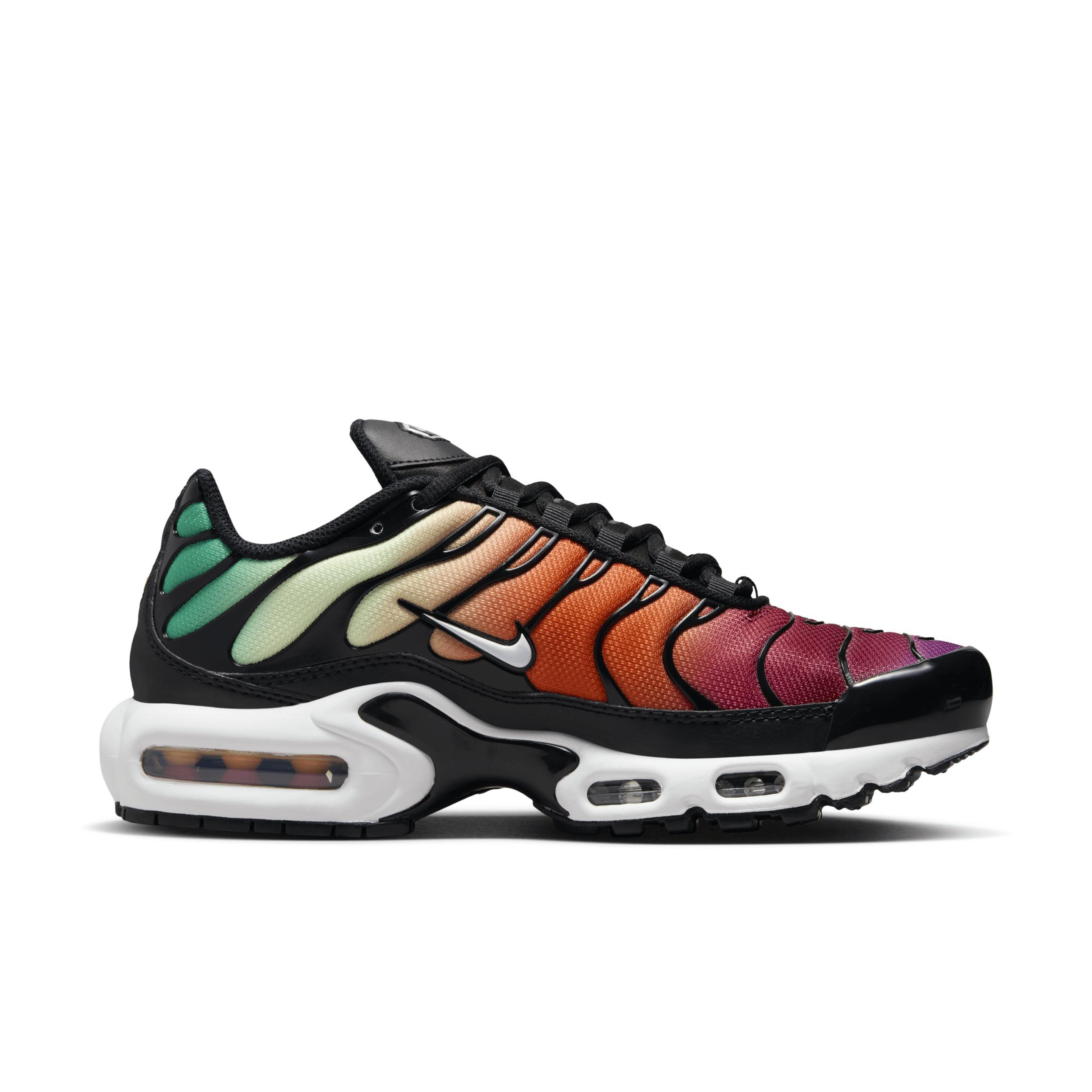 Nike Women's Air Max Plus Shoes Product Image