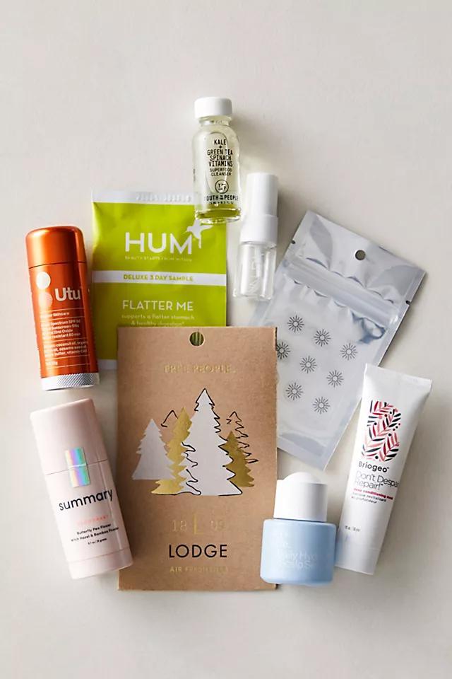 FP Curated Holiday Travel Bag Product Image