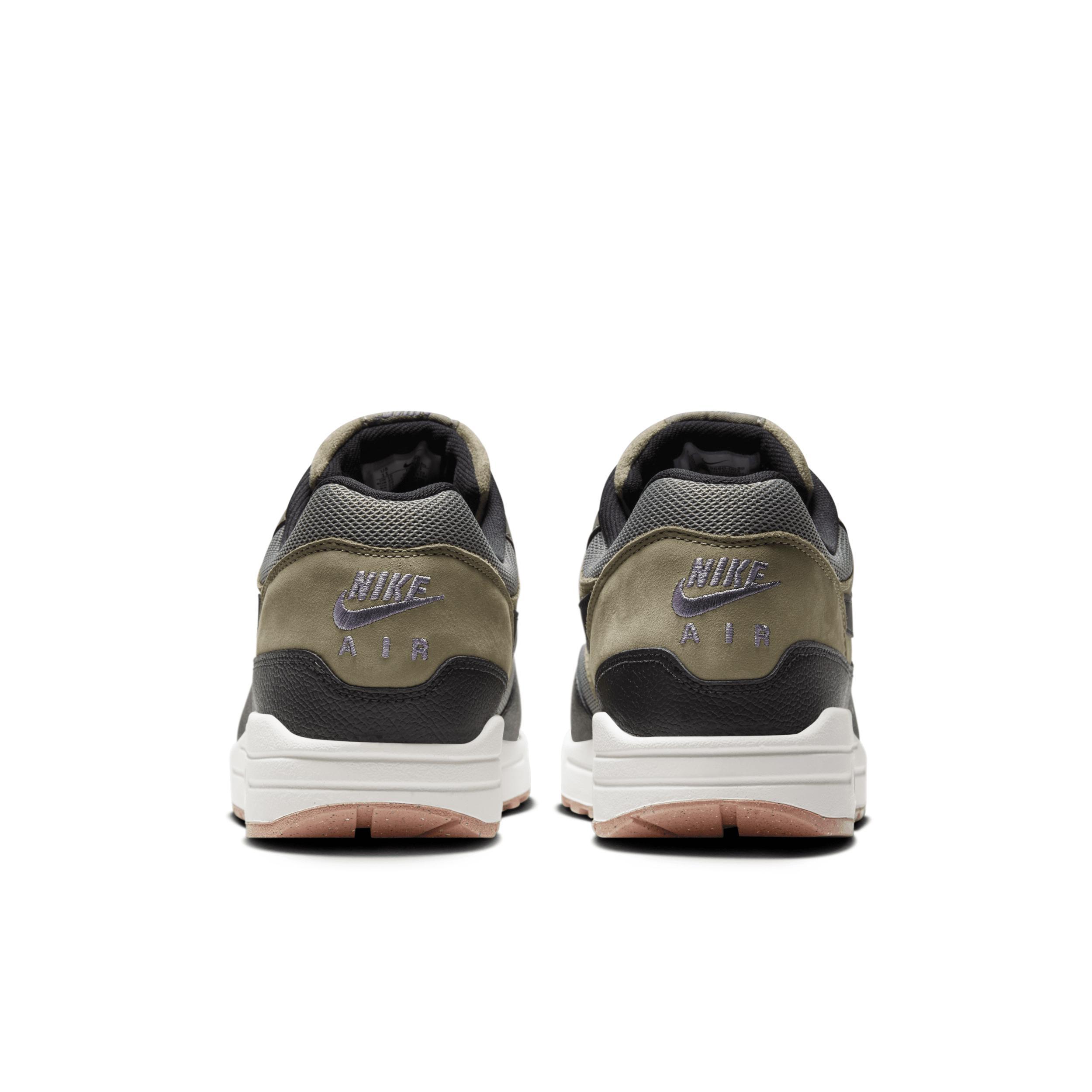 Nike Men's Air Max 1 SC Shoes Product Image