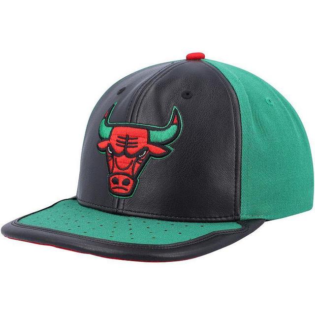 Mens Mitchell & Ness Black Chicago Bulls Day One Snapback Hat - Black Product Image