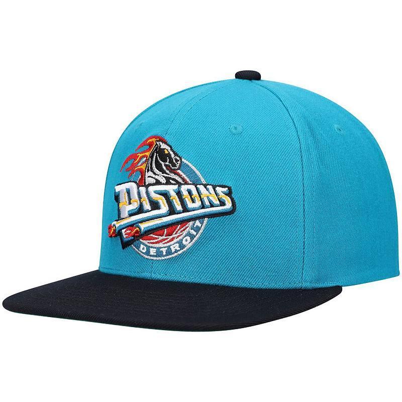 Mens Mitchell & Ness Teal Detroit Pistons Hardwood Classics Team Two-Tone 2.0 Snapback Hat - Teal Product Image