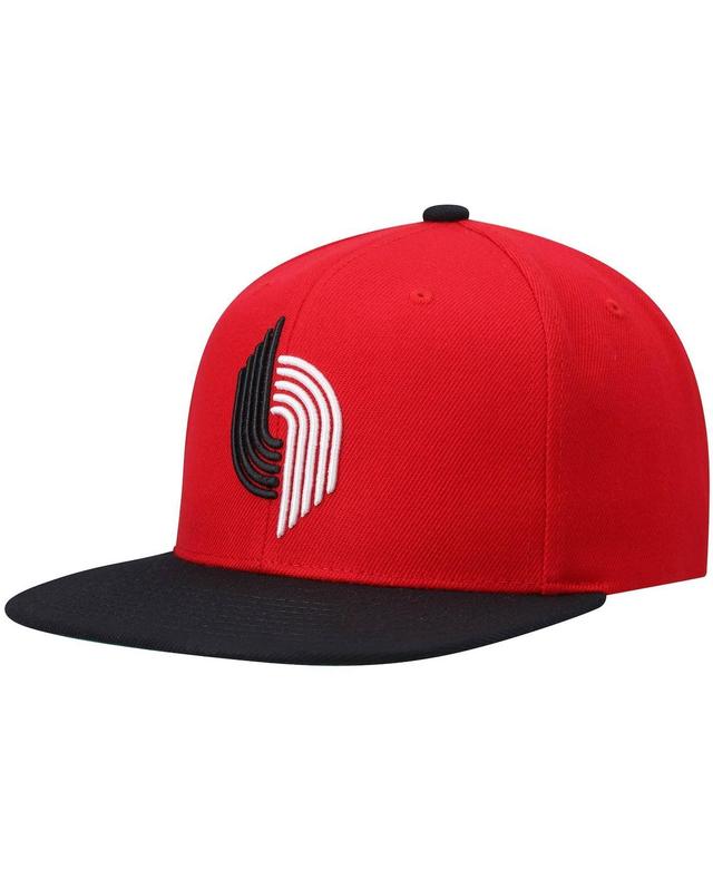 Mens Mitchell & Ness Red and Black Portland Trail Blazers Hardwood Classics Team Two-Tone 2.0 Snapback Hat - Red Product Image