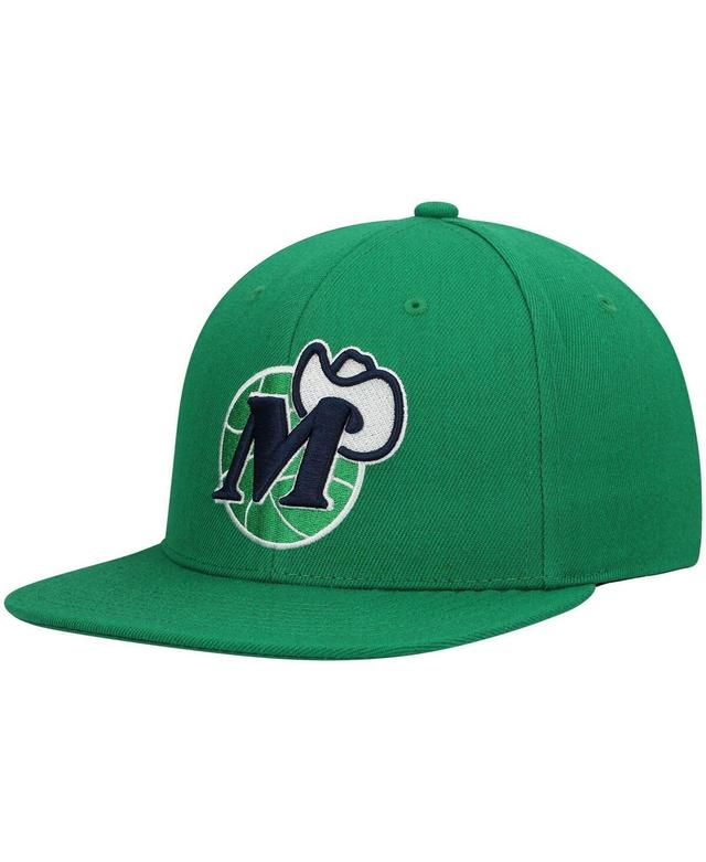 Mens Mitchell & Ness Green Dallas Mavericks Hardwood Classics Team Ground 2.0 Snapback Hat Product Image