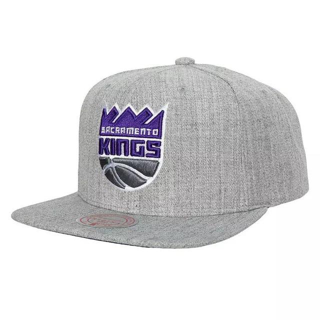 Mens Mitchell & Ness Heather Gray Sacramento Kings Hardwood Classics 2.0 Snapback Hat Product Image