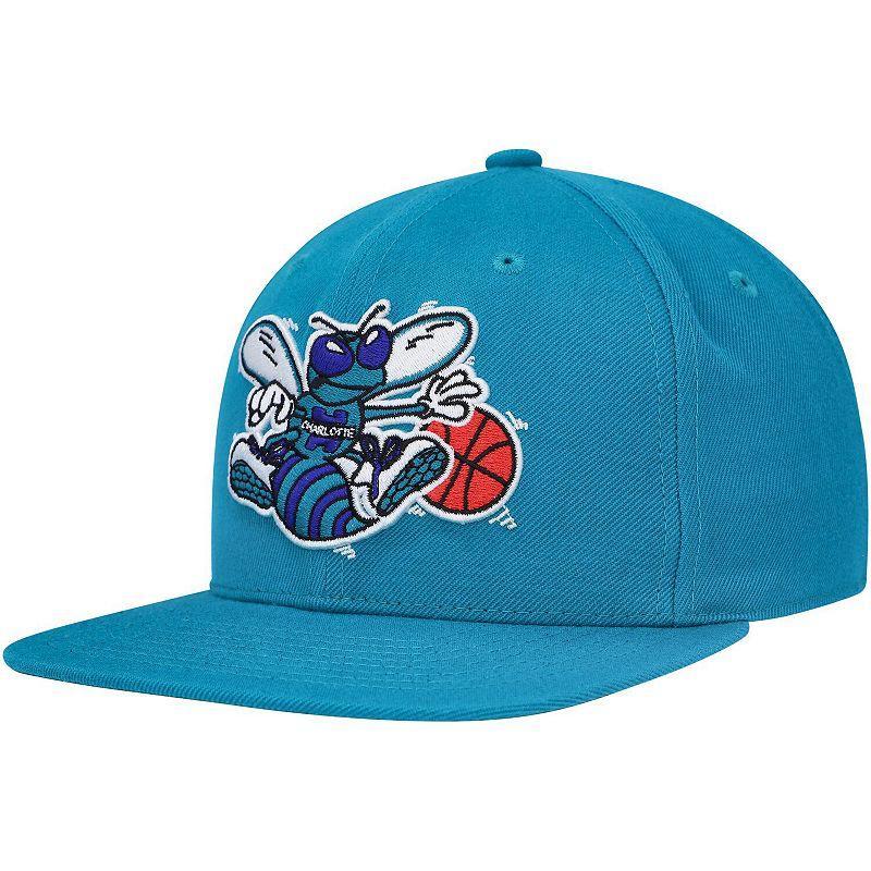 Mens Mitchell & Ness Teal Charlotte Hornets Hardwood Classics MVP Team Ground 2.0 Fitted Hat Product Image