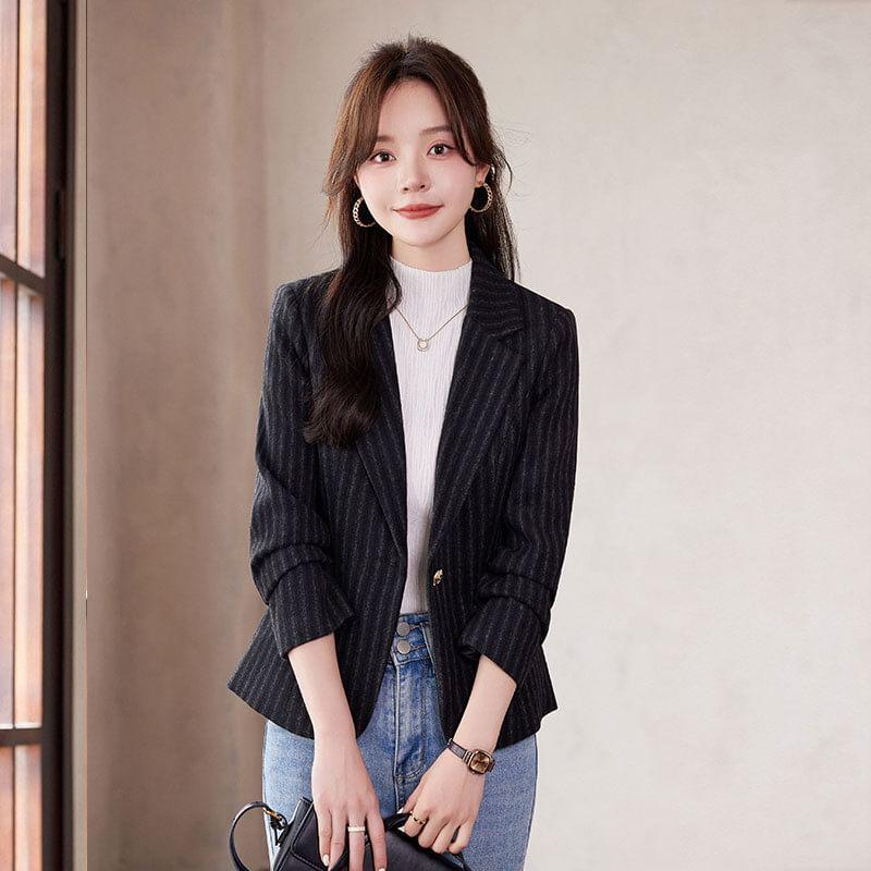 Lapel Collar Striped Single Button Blazer Product Image