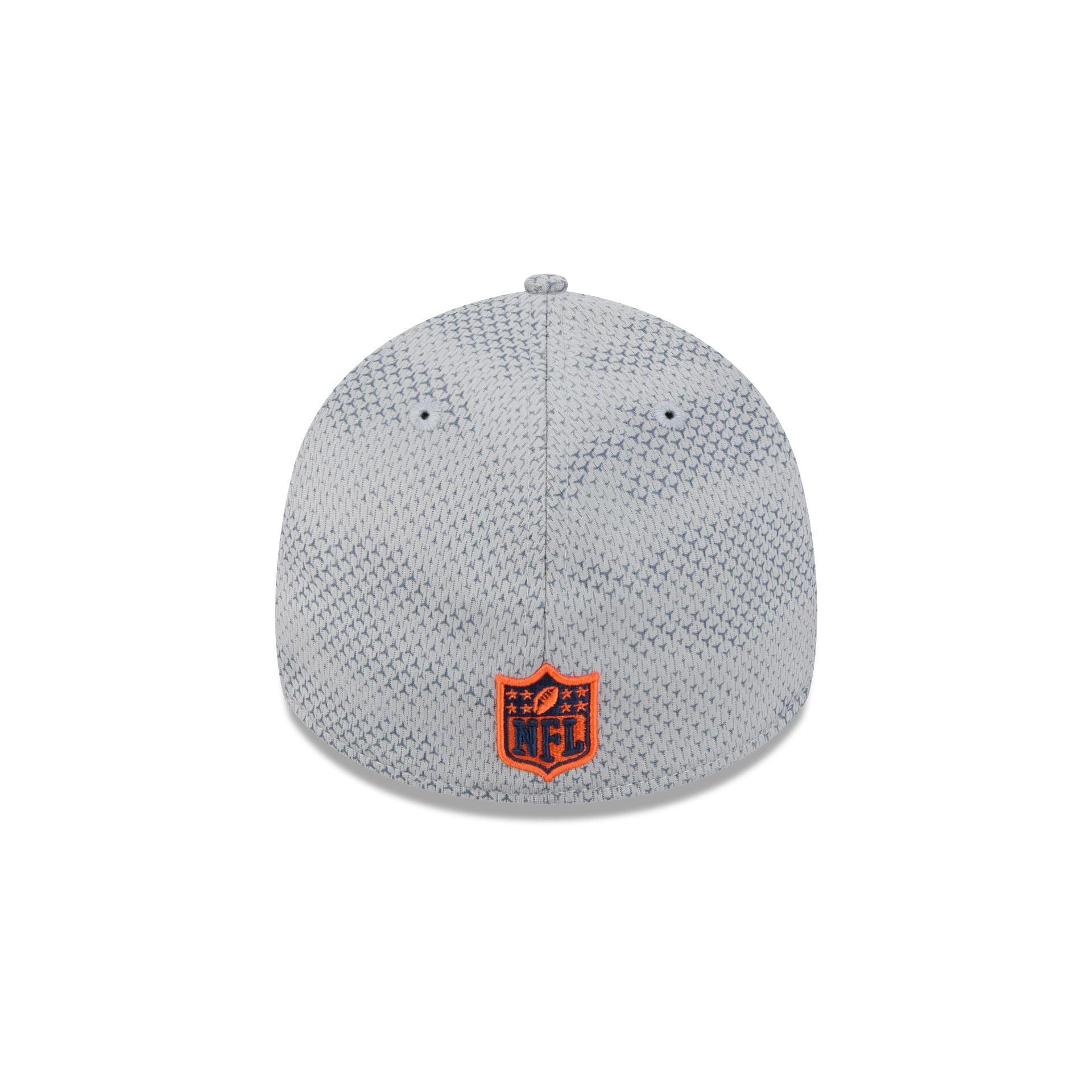 Denver Broncos 2024 Sideline Gray 39THIRTY Stretch Fit Hat Male Product Image