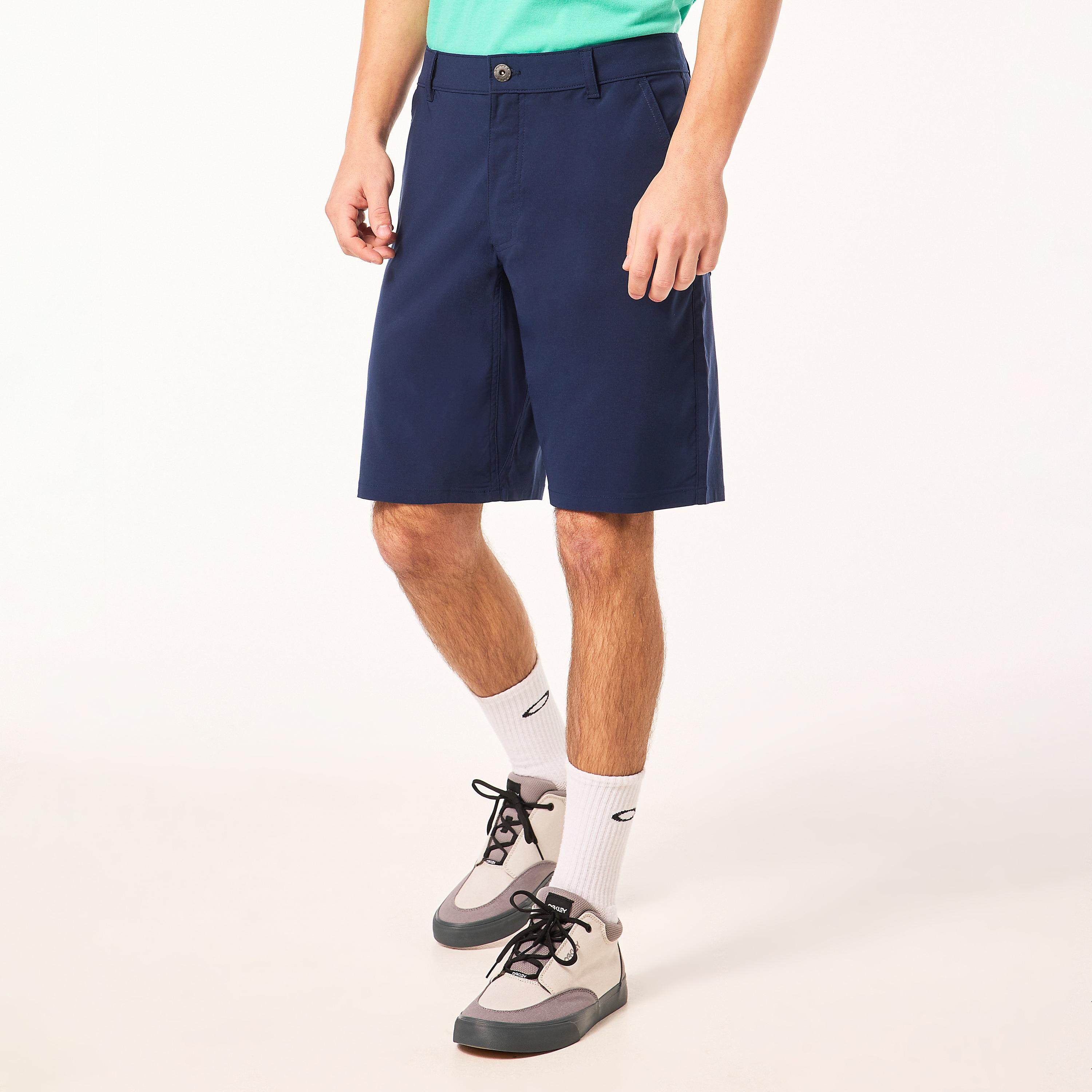 Oakley Oakley Perf 5 Utility Shorts 2.0 - Humus | Oakley® Product Image