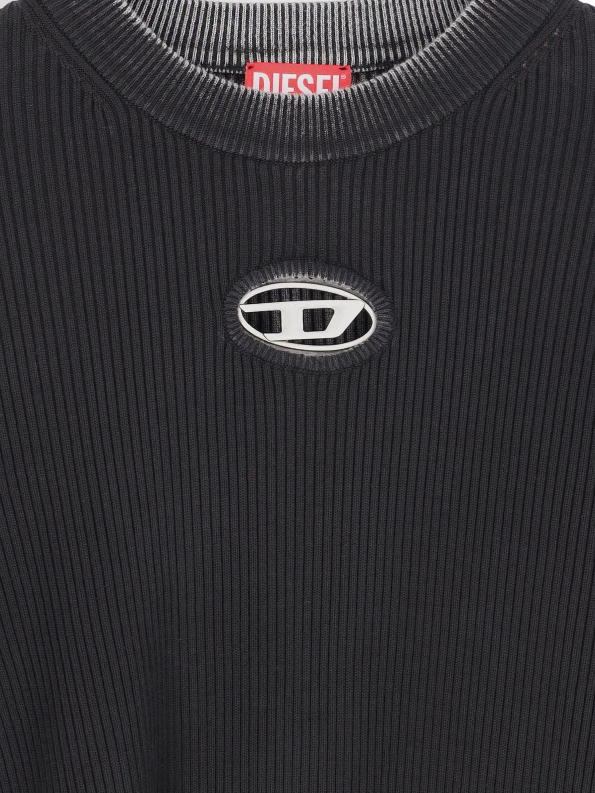 Sweaters In Black Product Image