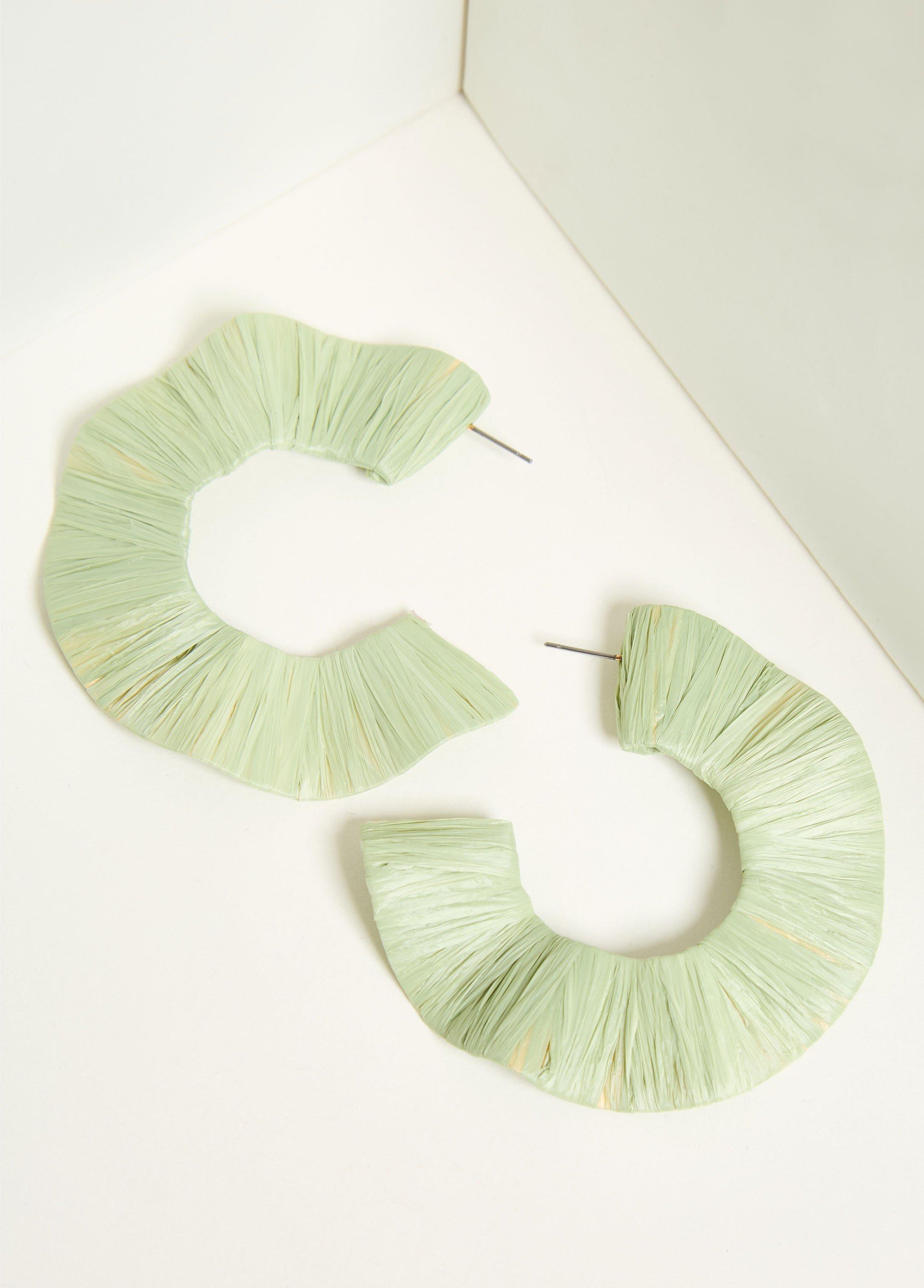 Wavy Raffia Hoop Earrings Product Image