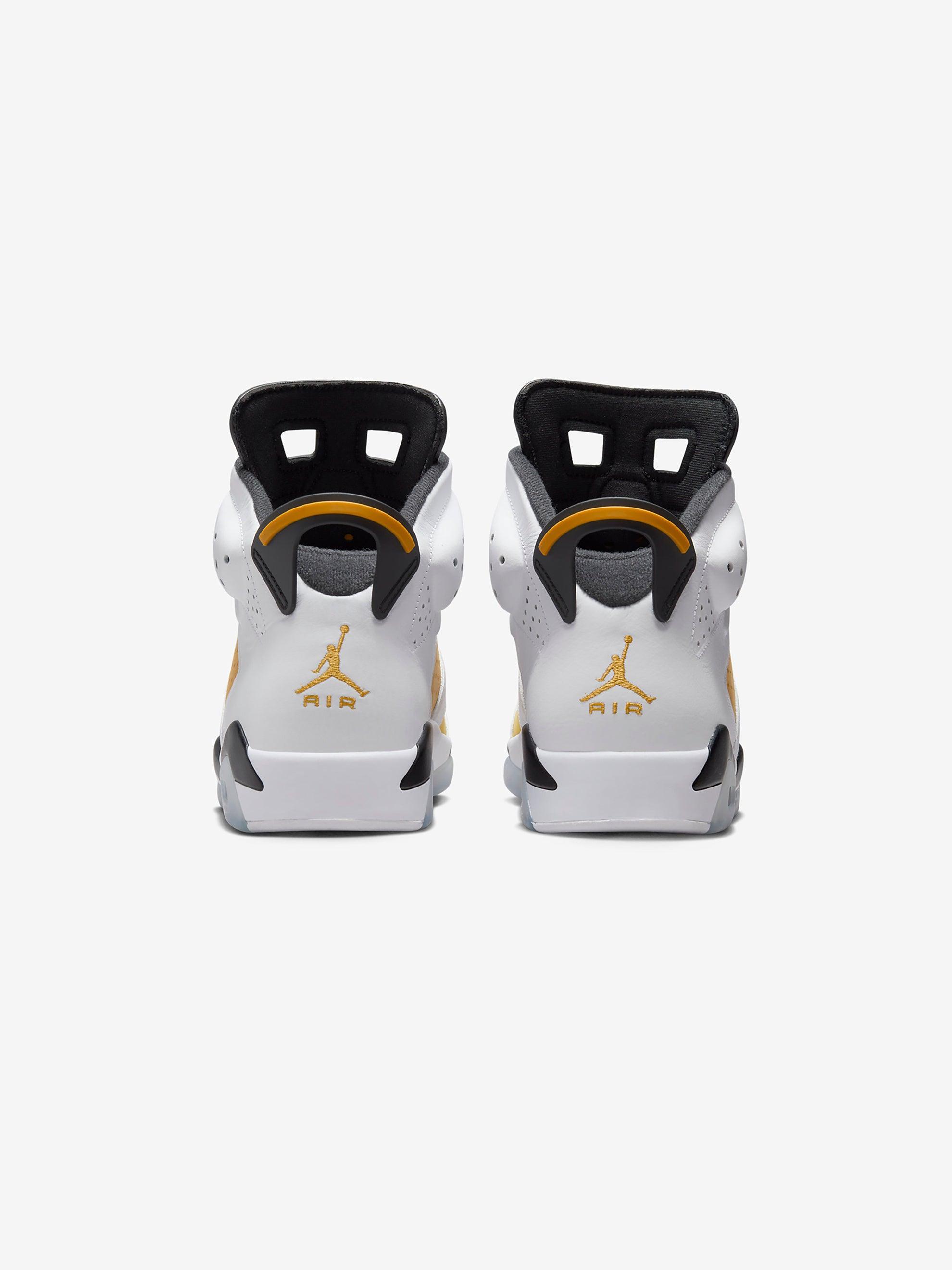 Air Jordan 6 Retro Product Image